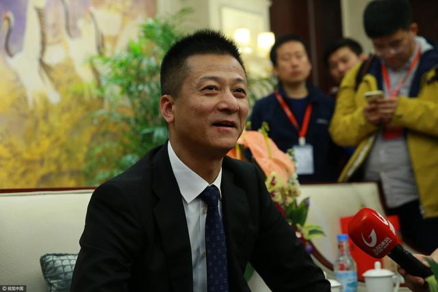 闻前夫孙志浩与林若亚恋情,贾变脸回应:“妈妈就只有一个,不需要多做讨论”。