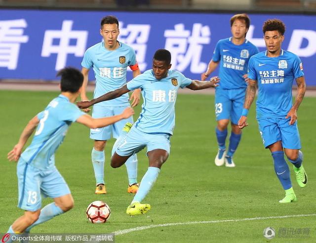 “夏然这个角色是我心目当中英雄的形象,他是坚强的、勇敢的,但是同时也是温柔的。