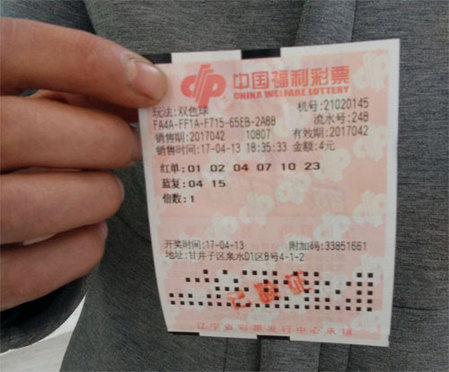 值得一提的是,这次的拍摄全部 吴莫愁避谈高身价 不怕与庾澄庆绯闻:请别多虑 2013-06-20 近日,吴莫愁忙里偷闲地旋风现身香港,以一袭摇滚范清凉装扮开唱,独特嗓音震撼香江。