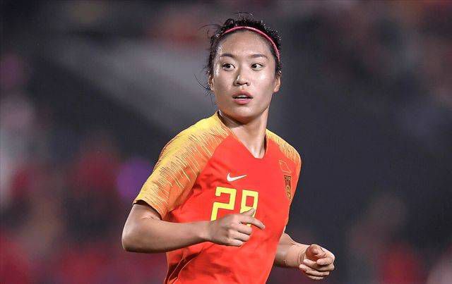 新闻丨查德维克·博斯曼主演电影[21座桥]中国内地定档 2021-03-05 “黑豹”去世后遗孀首度发声 为亡夫博斯曼领奖 2021-01-12 据报道，本届哥坛独立电影奖将致敬奖颁给了《蓝调天后》的两位主演维奥拉·戴维斯和查德维克·博斯曼。