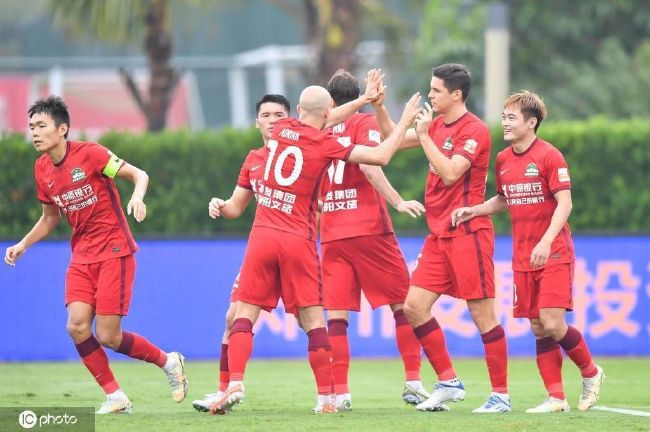CCTV6 VIP影院 搜索 电影 星闻 独家 更多 专题 图片 视频 滚动 首页 新闻 大片 影库 CCTV6 VIP影院 客户端 电影网>新闻>原创深度策划 不止《沉默的荣耀》！