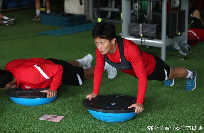 时间:2025.03.20 : 作者:小松 : 《总有一天会机智的实习医生生活》发布妇产科预告 时长:00:20 :电影网 展开 《总有一天会机智的实习医生生活》发布妇产科预告收起 时长:00:20建议WIFI下打开 近日,剧集《总有一天会机智的实习医生生活》发布妇产科预告,展现了新人医生们在妇产科的医院生活。