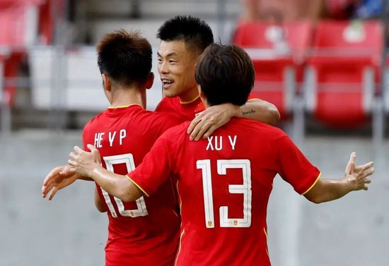 2019-02-06 电影《新喜剧之王》的角色又何尝不是现实中的普通人呢?