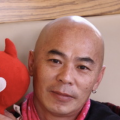 A：对我个人来讲，作为一个演员，当然希望通过影片去传递一些正能量。