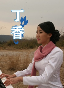 ”围垦精神：跨越时空的对话在如今这个流量时代，《潮》选择了一条“反流量”的创作路径。