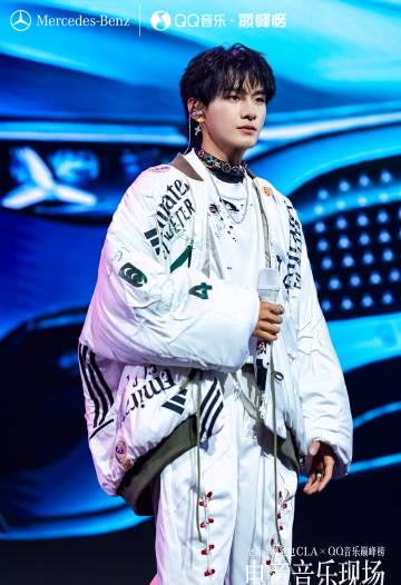 海外華人留學生必看:QQ音樂版權限制解決全攻略,輕鬆解鎖熱門電競音樂現場