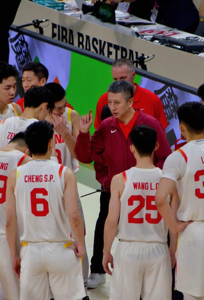 郭士強臨場指揮引爭議