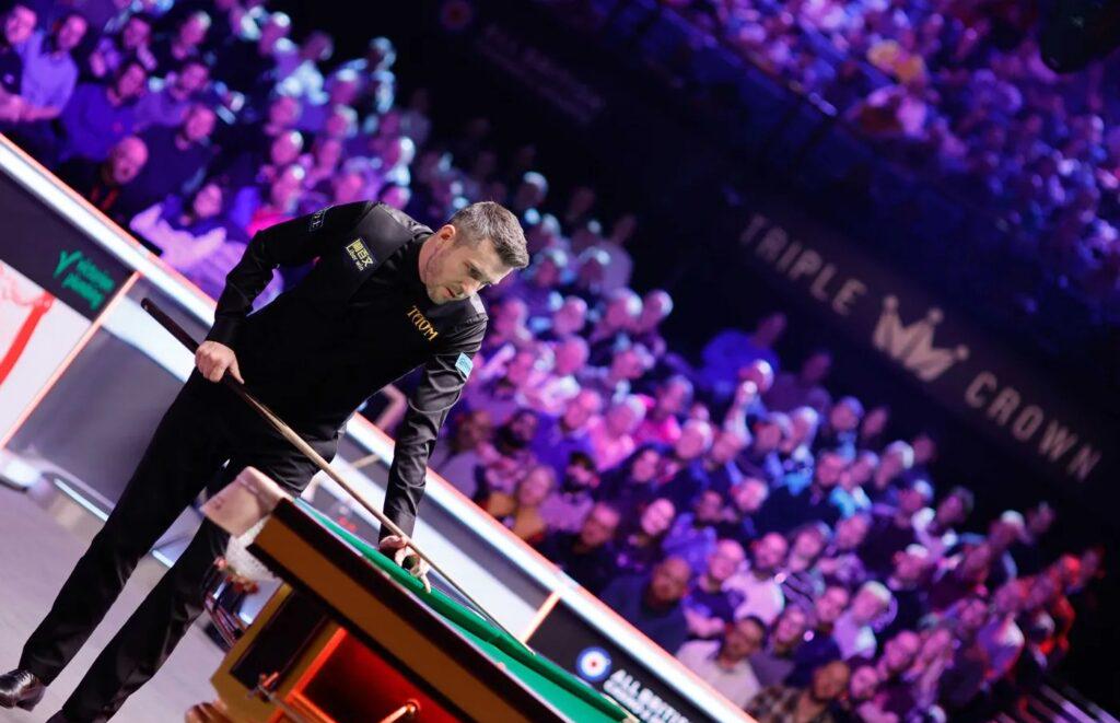 特魯姆普在比賽中擊球