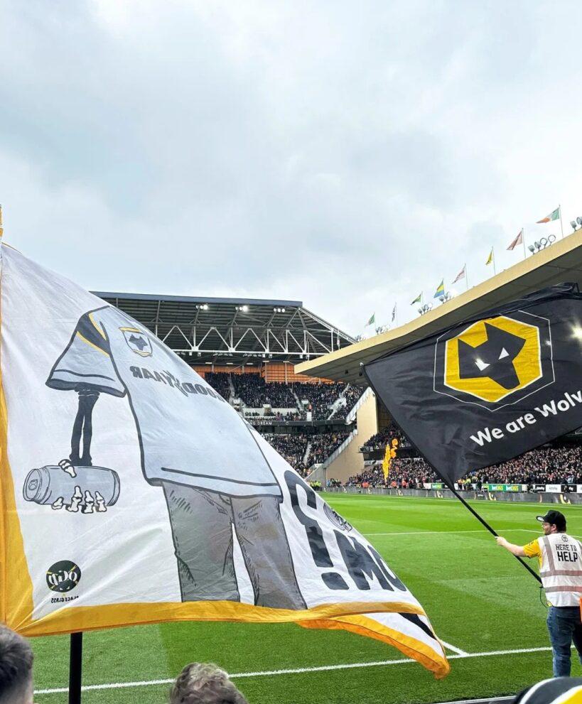 狼隊球員失落神情,球隊深陷降班區